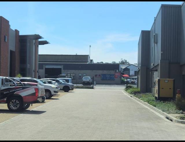 INDUSTRIAL PROPERTY TO RENT IN STIKLAND INDUSTRIAL